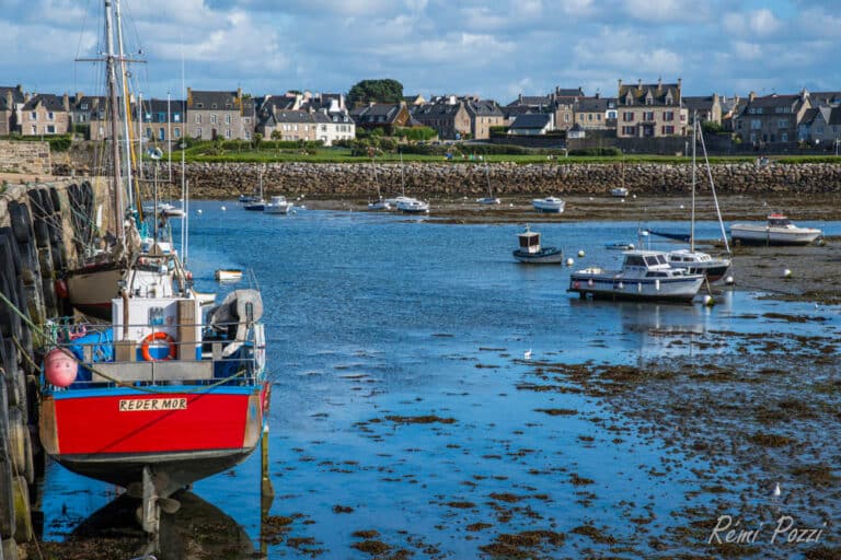 Port d'un joli village breton