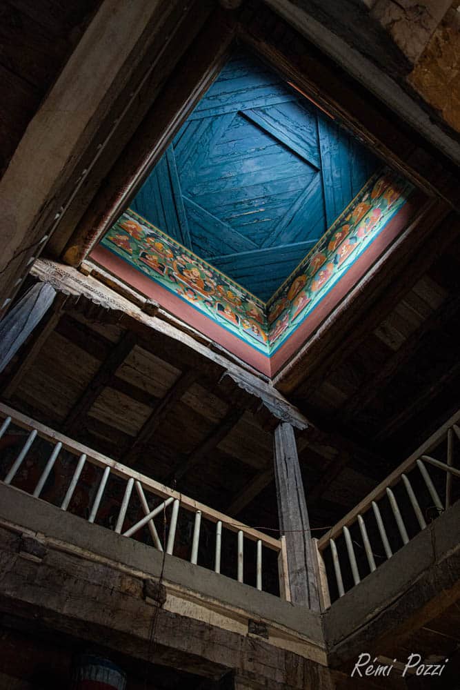 Puit de lumière dans un temple bouddhiste